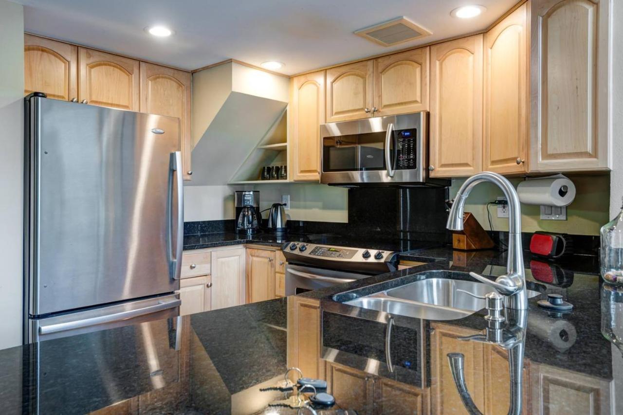 Modern Downtown Top Floor Penthouse With Bay Views Seattle Exteriör bild