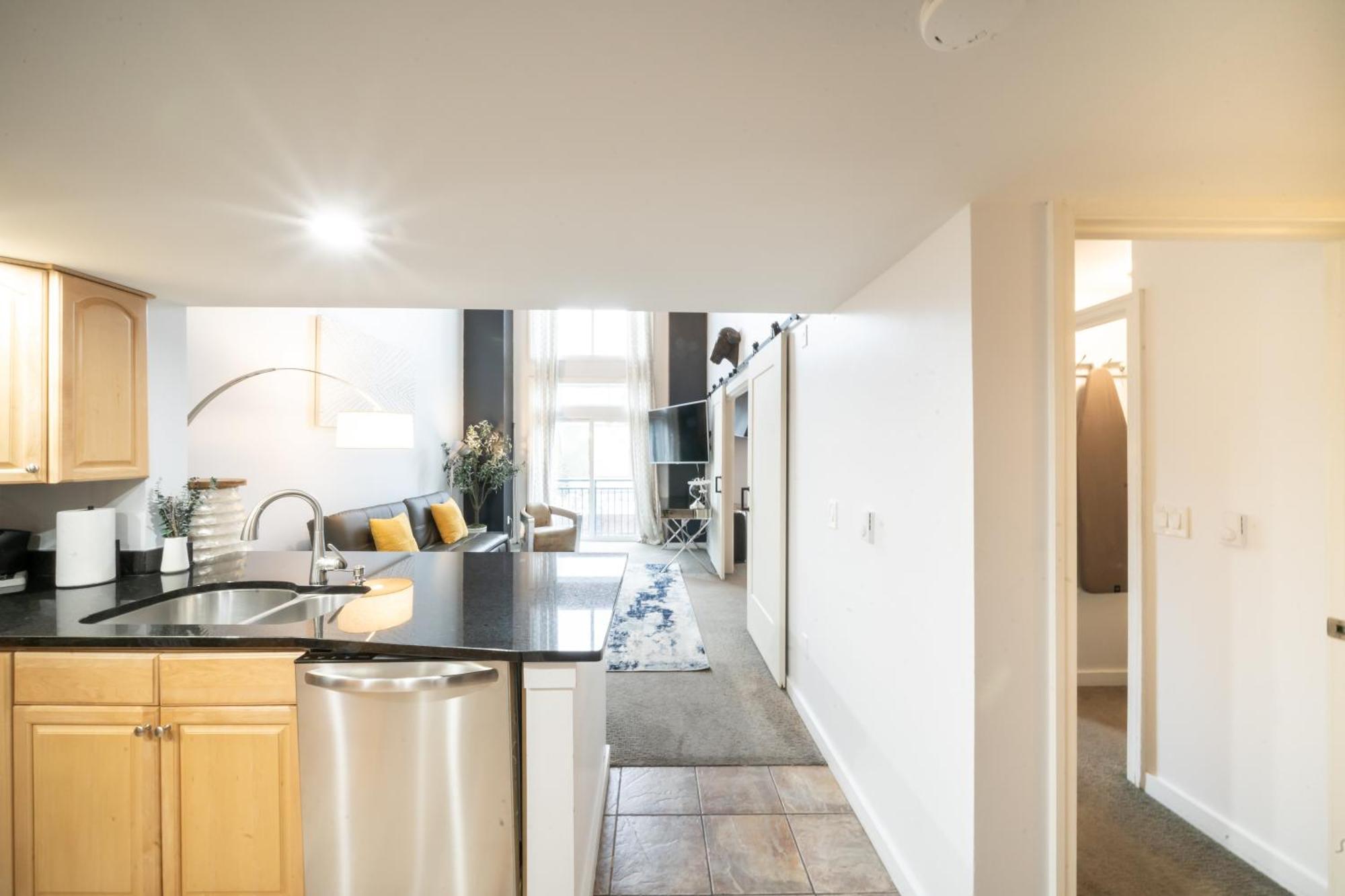 Modern Downtown Top Floor Penthouse With Bay Views Seattle Exteriör bild
