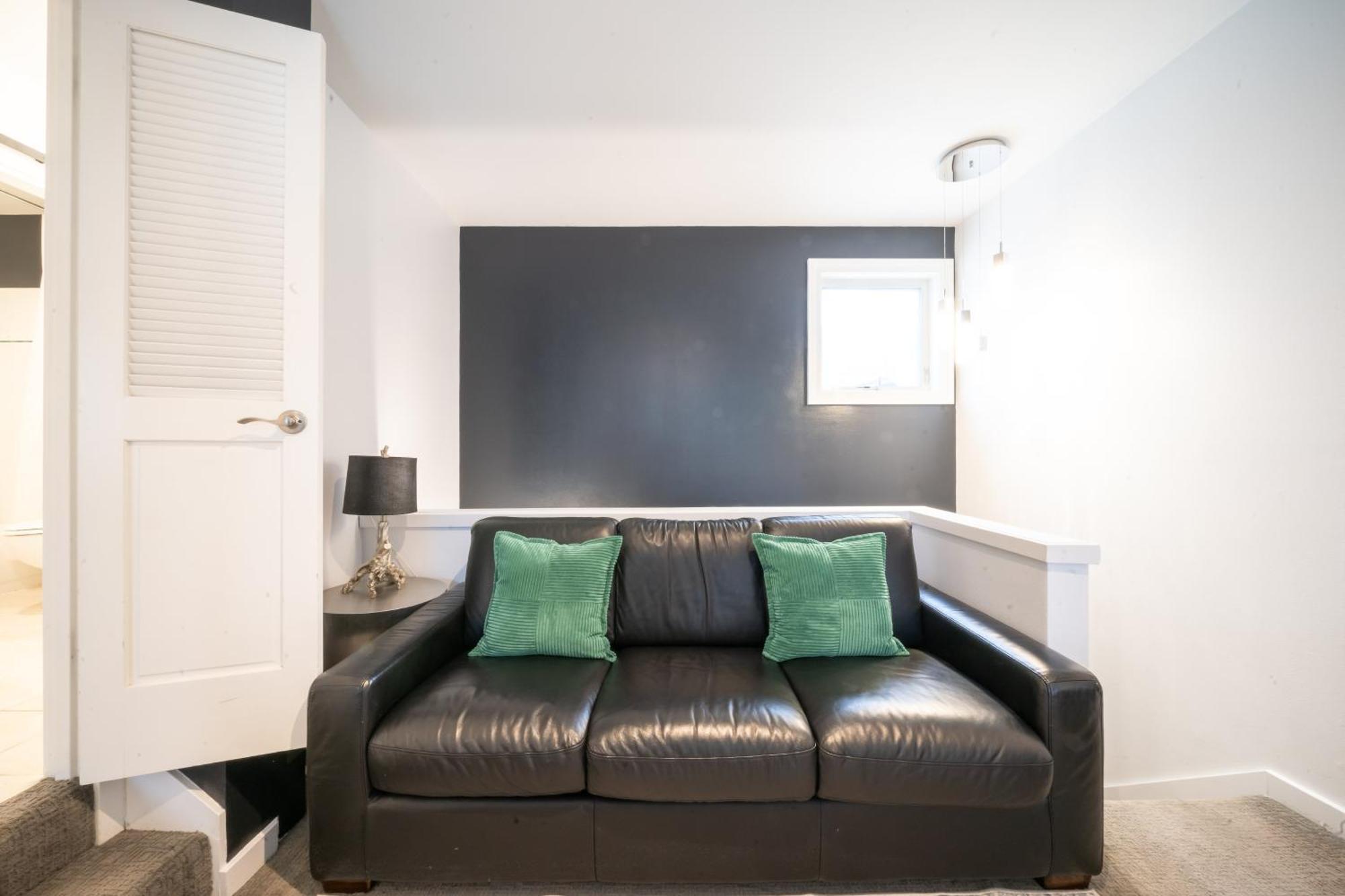 Modern Downtown Top Floor Penthouse With Bay Views Seattle Exteriör bild